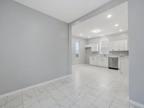 Tiny photo for 10451 S Hoxie Avenue, Chicago, IL 60617 (MLS # 12557363)
