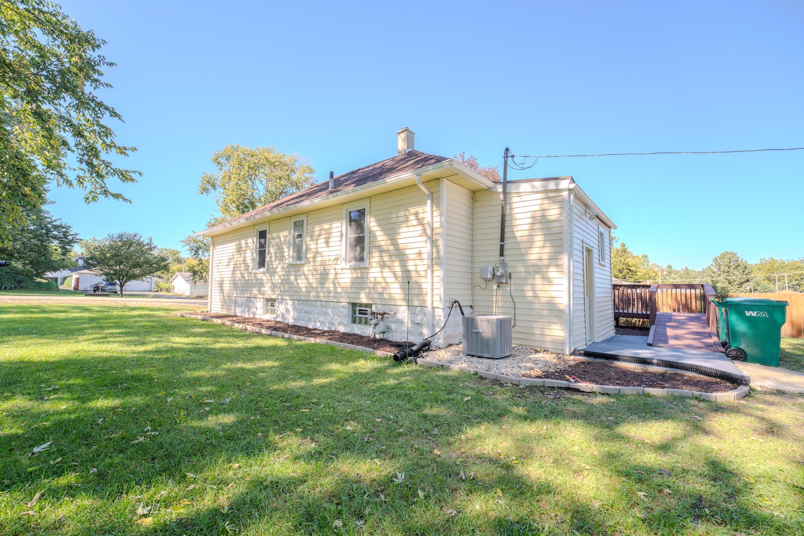 204 Barr Elms Avenue