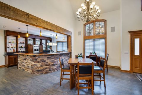 Tiny photo for 2009 MacKenzie Place #2009, Wheaton, IL 60187 (MLS # 12559442)