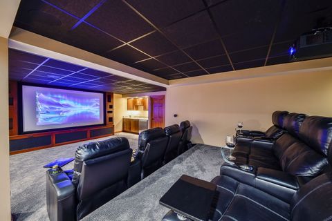 Tiny photo for 2009 MacKenzie Place #2009, Wheaton, IL 60187 (MLS # 12559442)