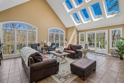 Tiny photo for 3N681 Trotter Lane, St. Charles, IL 60175 (MLS # 12667981)