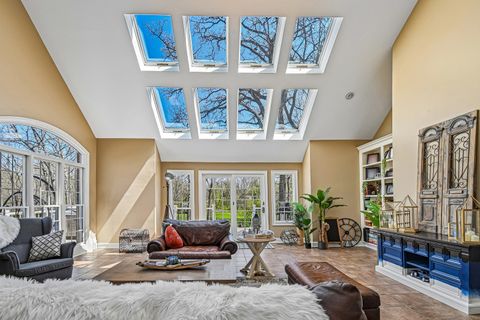Tiny photo for 3N681 Trotter Lane, St. Charles, IL 60175 (MLS # 12667981)