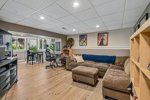 Tiny photo for 3N681 Trotter Lane, St. Charles, IL 60175 (MLS # 12667981)