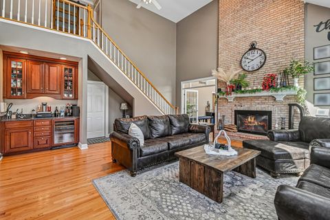 Tiny photo for 3N681 Trotter Lane, St. Charles, IL 60175 (MLS # 12667981)