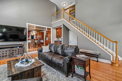 Tiny photo for 3N681 Trotter Lane, St. Charles, IL 60175 (MLS # 12667981)