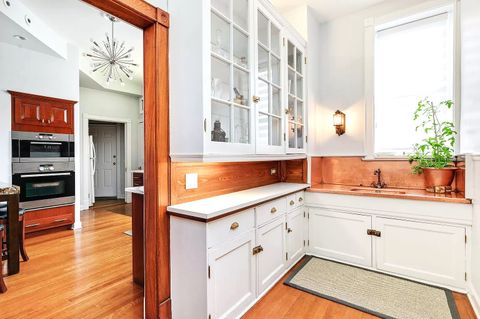 Tiny photo for 1210 N Astor Street #3B, Chicago, IL 60610 (MLS # 12573697)