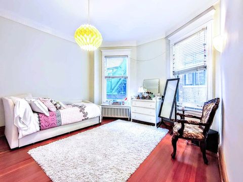 Tiny photo for 1210 N Astor Street #3B, Chicago, IL 60610 (MLS # 12573697)