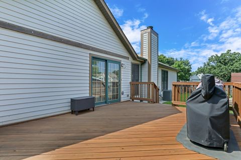 Tiny photo for 1925 Oaktree Trail, Lake Villa, IL 60046 (MLS # 12415031)
