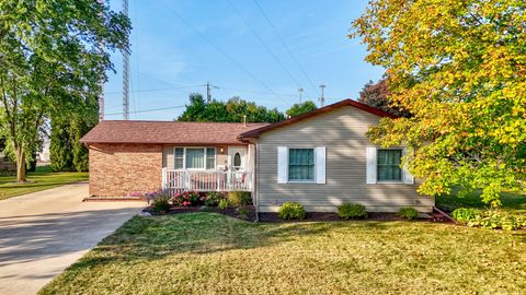 Tiny photo for 504 Elizabeth Street, Streator, IL 61364 (MLS # 12487792)