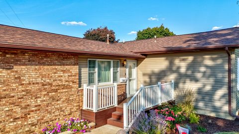 Tiny photo for 504 Elizabeth Street, Streator, IL 61364 (MLS # 12487792)