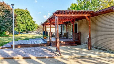 Tiny photo for 504 Elizabeth Street, Streator, IL 61364 (MLS # 12487792)