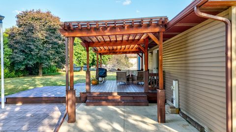 Tiny photo for 504 Elizabeth Street, Streator, IL 61364 (MLS # 12487792)