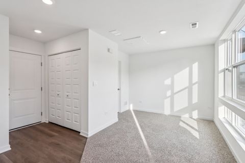 Tiny photo for 302 Summit Circle, Lombard, IL 60148 (MLS # 12526268)