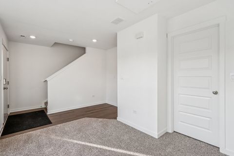 Tiny photo for 302 Summit Circle, Lombard, IL 60148 (MLS # 12526268)