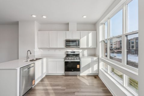 Tiny photo for 302 Summit Circle, Lombard, IL 60148 (MLS # 12526268)