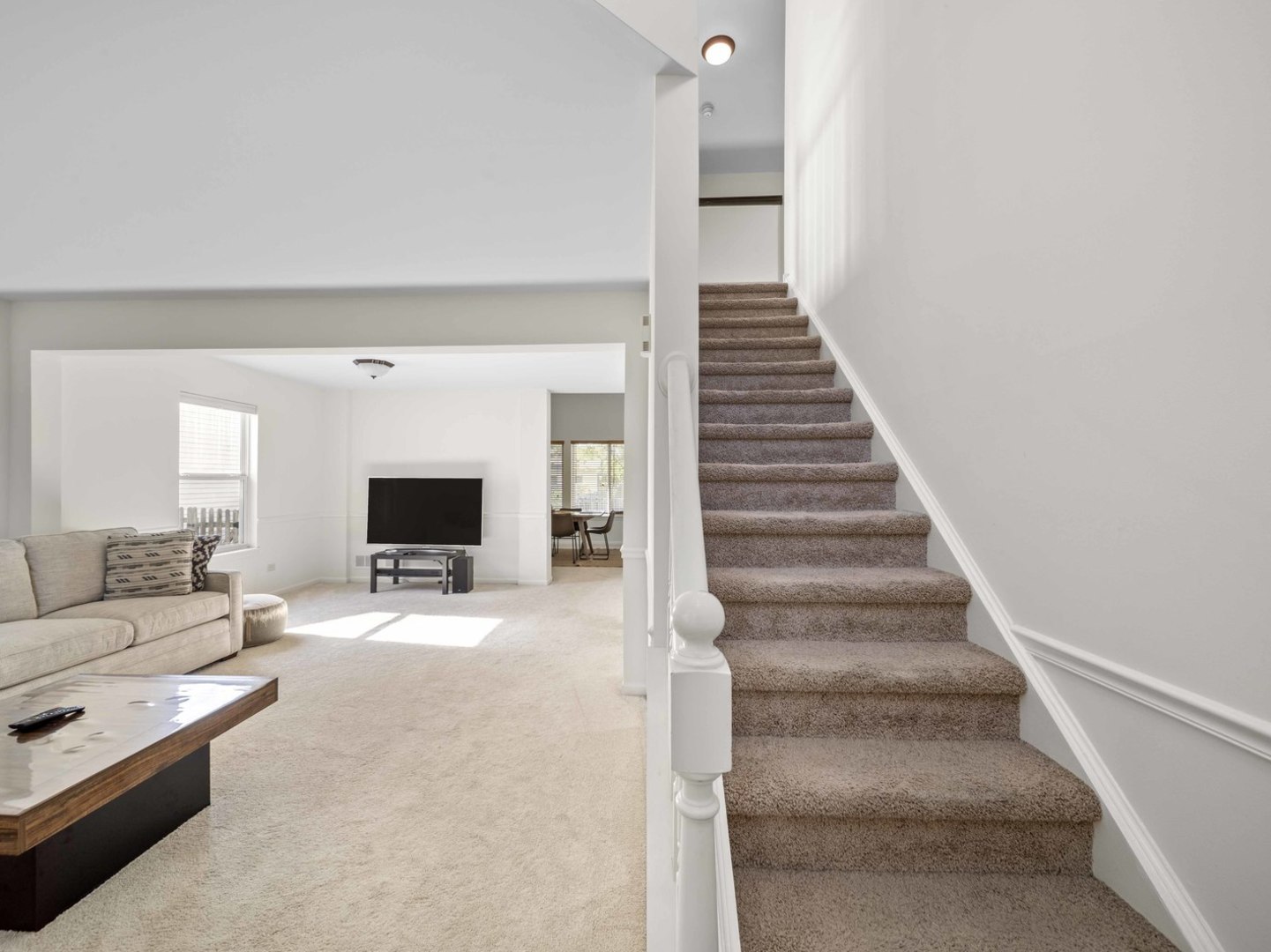 2521 WATERFORD Lane