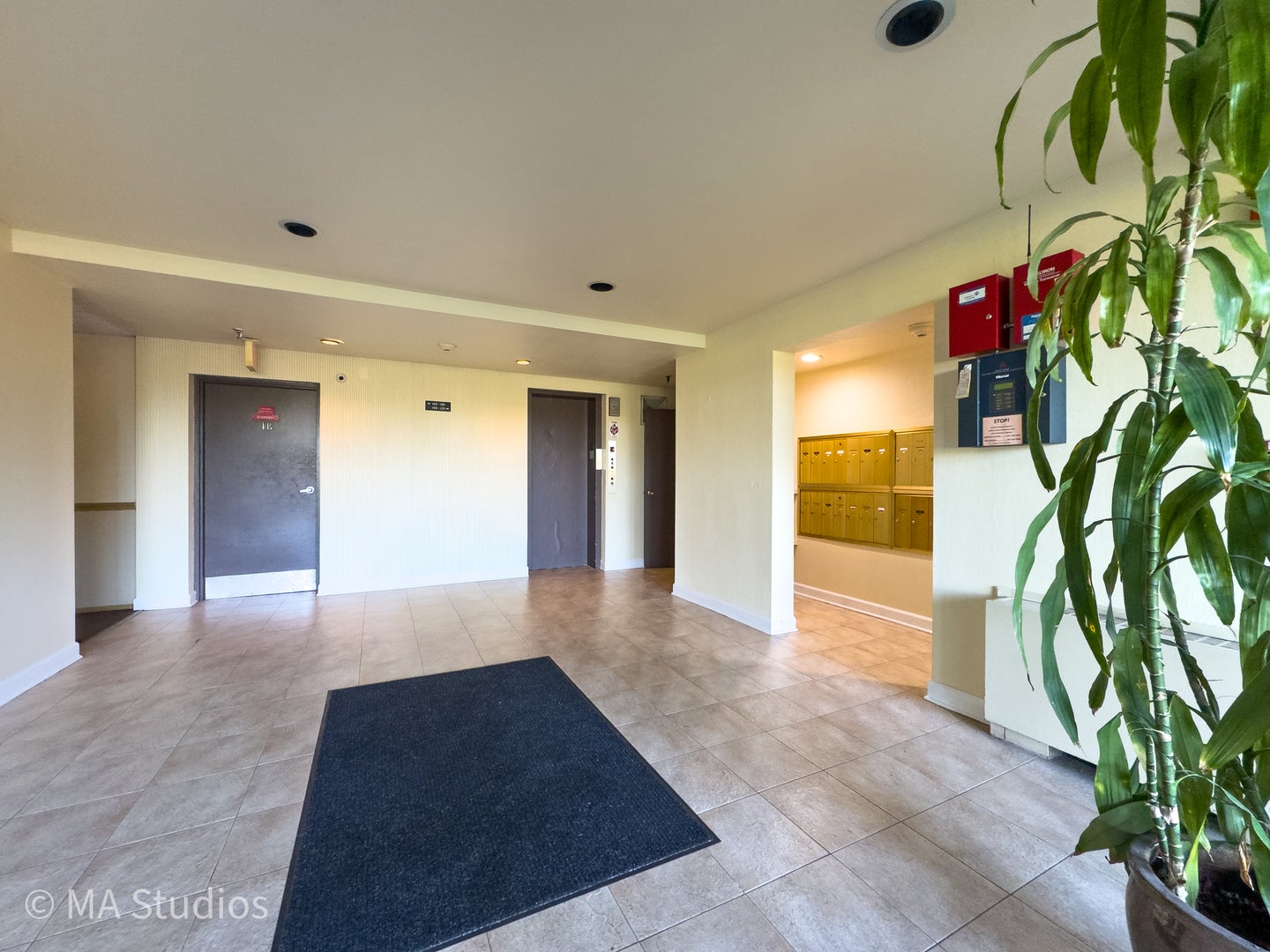 6 Villa Verde Drive 201