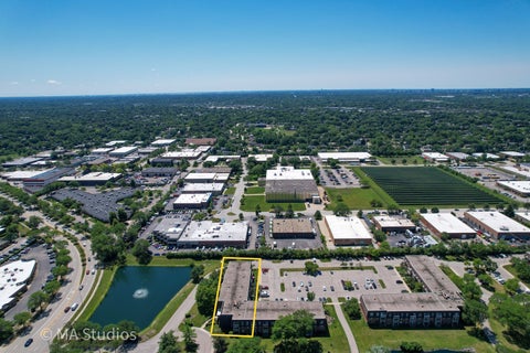 Tiny photo for 6 Villa Verde Drive #201, Buffalo Grove, IL 60089 (MLS # 12718981)