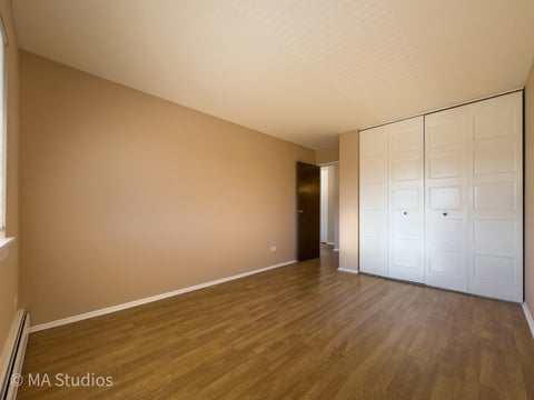 Tiny photo for 6 Villa Verde Drive #201, Buffalo Grove, IL 60089 (MLS # 12718981)