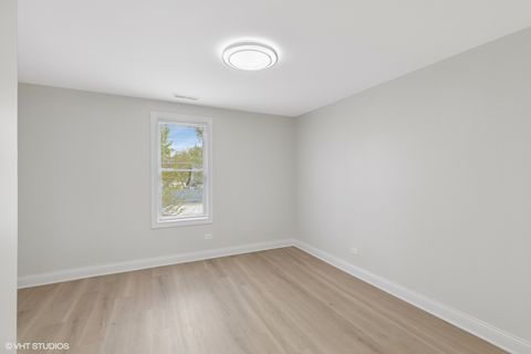 Tiny photo for 81 W 15th Street, Chicago Heights, IL 60411 (MLS # 12296160)