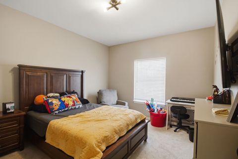 Tiny photo for 1022 Rosewood Drive, Carpentersville, IL 60110 (MLS # 12596957)