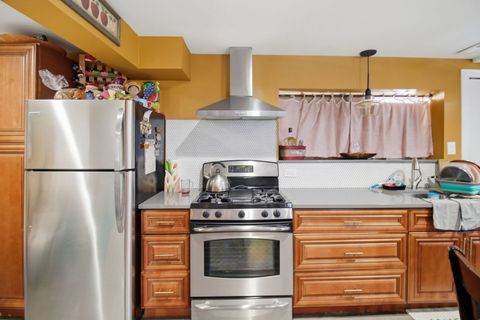 Tiny photo for 1022 Rosewood Drive, Carpentersville, IL 60110 (MLS # 12596957)