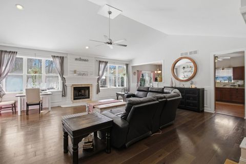 Tiny photo for 1022 Rosewood Drive, Carpentersville, IL 60110 (MLS # 12596957)