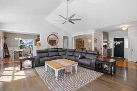 Tiny photo for 1022 Rosewood Drive, Carpentersville, IL 60110 (MLS # 12596957)