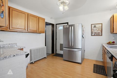 Tiny photo for 10816 Princess Avenue, Chicago Ridge, IL 60415 (MLS # 12534704)