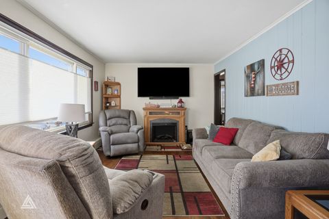 Tiny photo for 10816 Princess Avenue, Chicago Ridge, IL 60415 (MLS # 12534704)