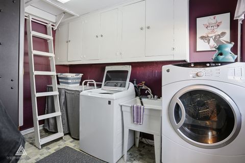 Tiny photo for 10816 Princess Avenue, Chicago Ridge, IL 60415 (MLS # 12534704)