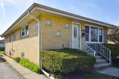 2726 Sarah Street Franklin Park IL 60131