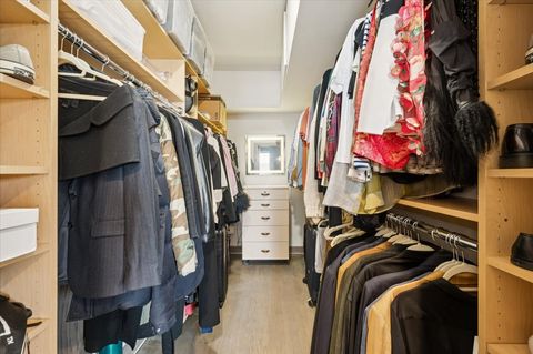 Tiny photo for 2130 N LINCOLN PARK WEST Avenue #8N, Chicago, IL 60614 (MLS # 12490806)