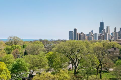 Tiny photo for 2130 N LINCOLN PARK WEST Avenue #8N, Chicago, IL 60614 (MLS # 12490806)