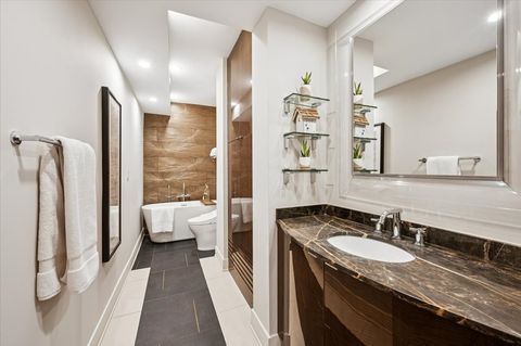 Tiny photo for 2130 N LINCOLN PARK WEST Avenue #8N, Chicago, IL 60614 (MLS # 12490806)