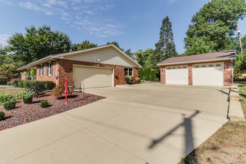 Tiny photo for 502 Jersey Avenue, Normal, IL 61761 (MLS # 12481313)