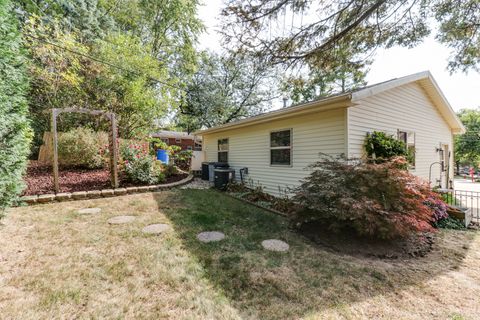Tiny photo for 502 Jersey Avenue, Normal, IL 61761 (MLS # 12481313)