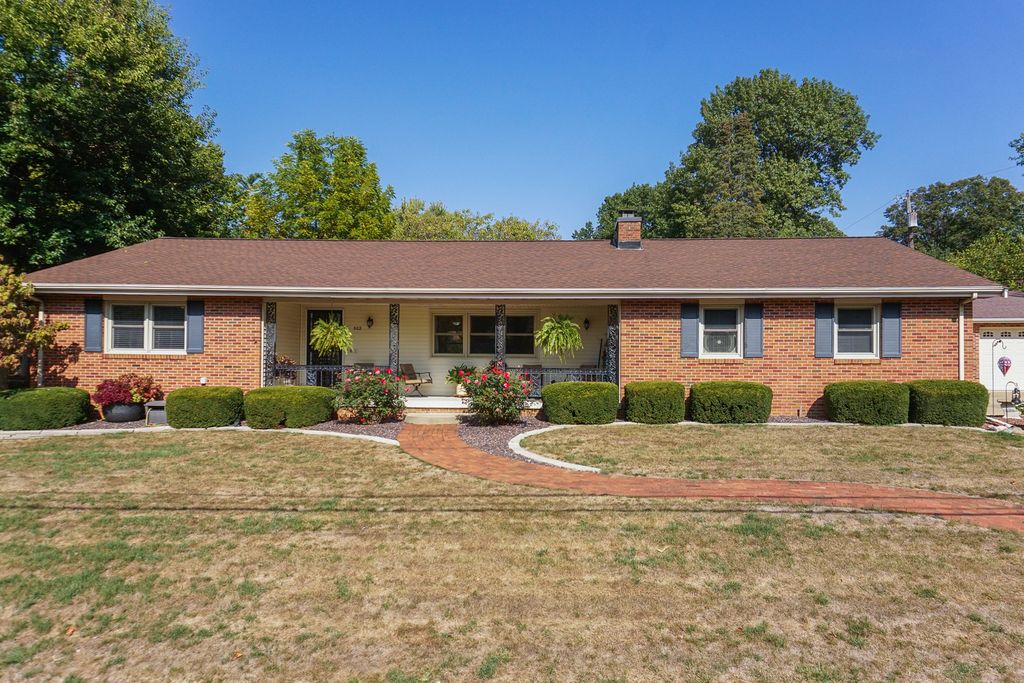 Photo for 502 Jersey Avenue, Normal, IL 61761 (MLS # 12481313)