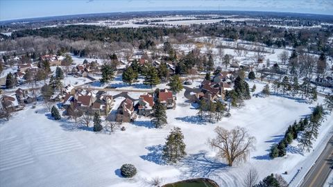 Tiny photo for 4119 White Ash Road, Crystal Lake, IL 60014 (MLS # 12595310)