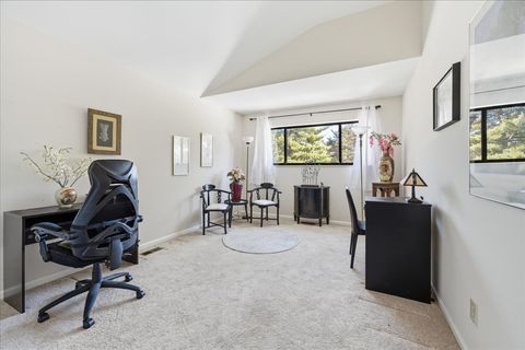 Tiny photo for 4119 White Ash Road, Crystal Lake, IL 60014 (MLS # 12595310)