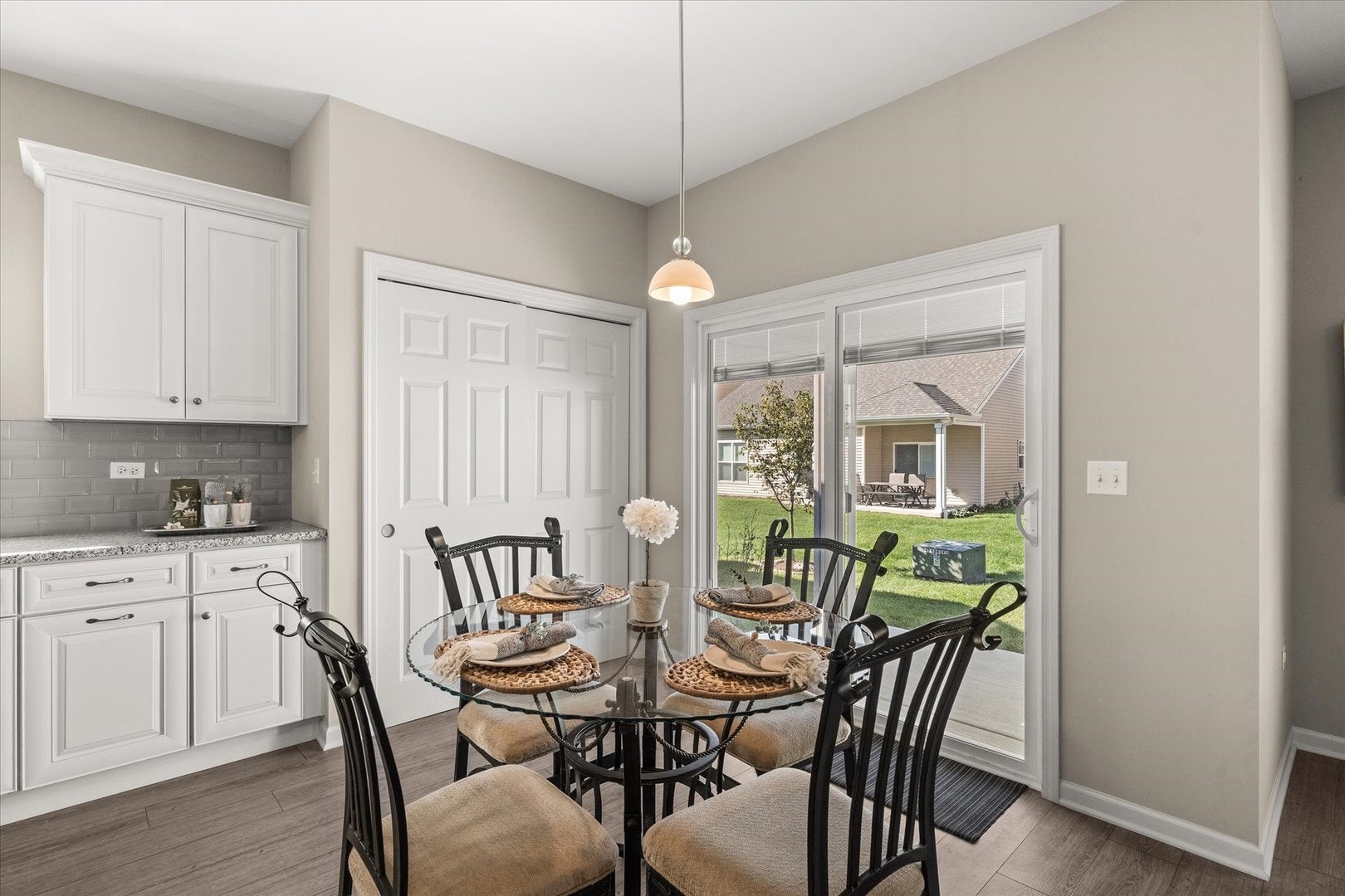 807 Alexandra Lane