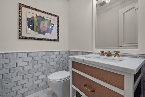 Tiny photo for 677 Sheridan Road, Glencoe, IL 60022 (MLS # 12679087)
