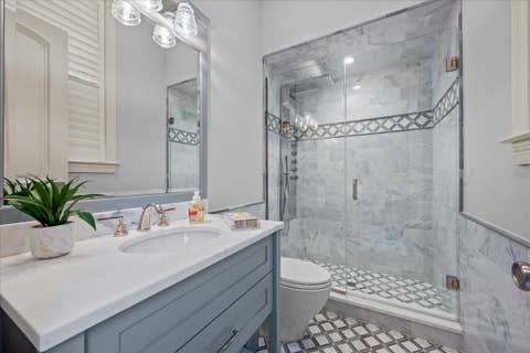 Tiny photo for 677 Sheridan Road, Glencoe, IL 60022 (MLS # 12679087)