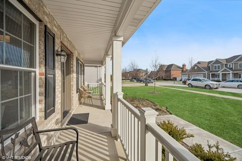 Tiny photo for 4142 Hampton Court, Glenview, IL 60026 (MLS # 12575690)