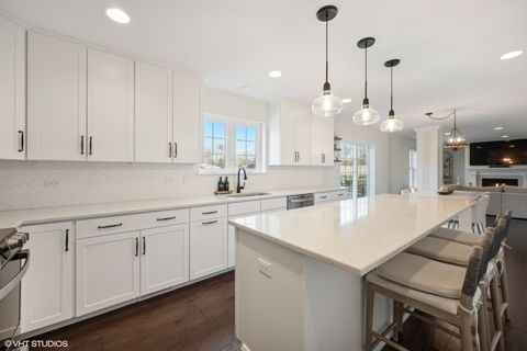 Tiny photo for 4142 Hampton Court, Glenview, IL 60026 (MLS # 12575690)