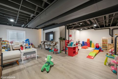 Tiny photo for 4142 Hampton Court, Glenview, IL 60026 (MLS # 12575690)