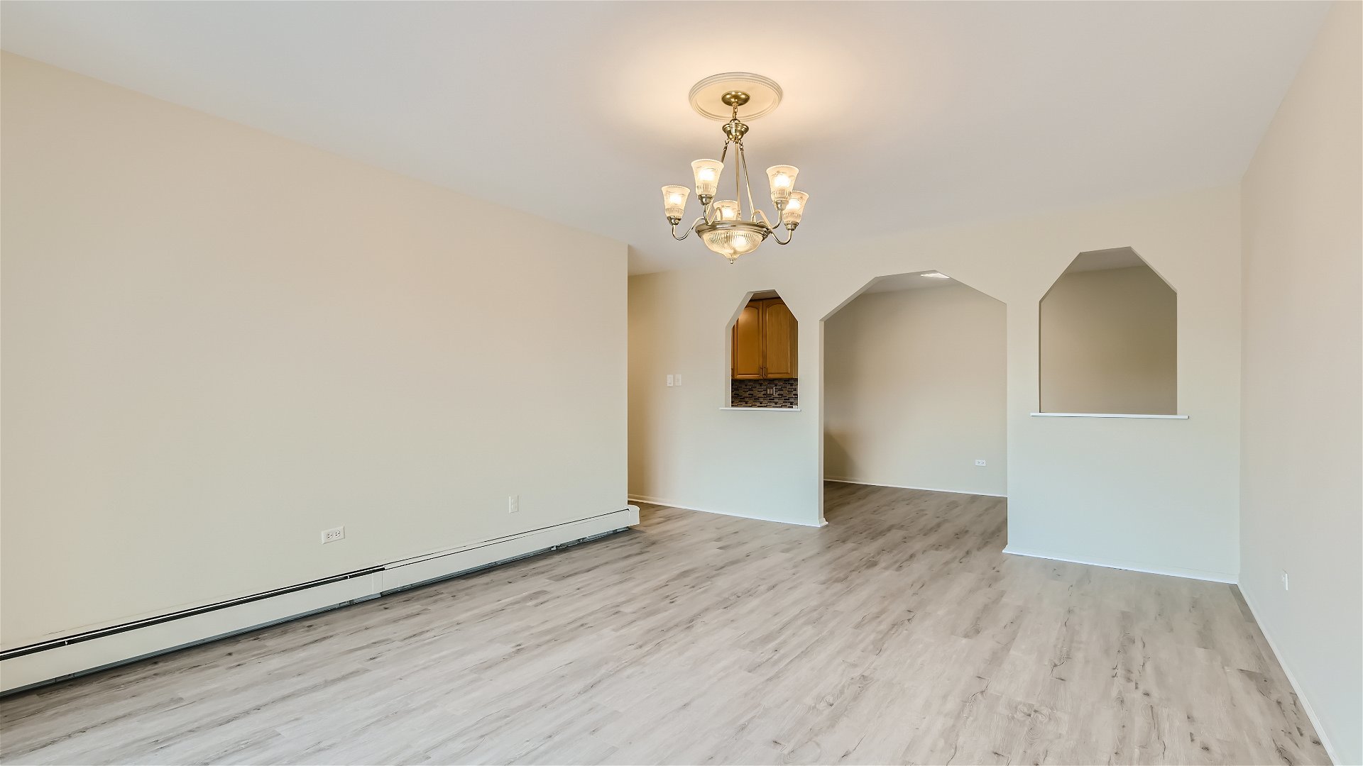 8936 N PARKSIDE Avenue 311