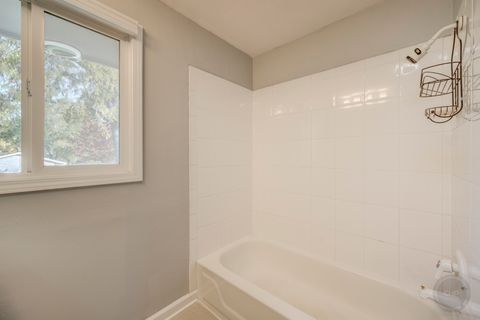 Tiny photo for 1601 Kingston Lane, Schaumburg, IL 60193 (MLS # 12477131)