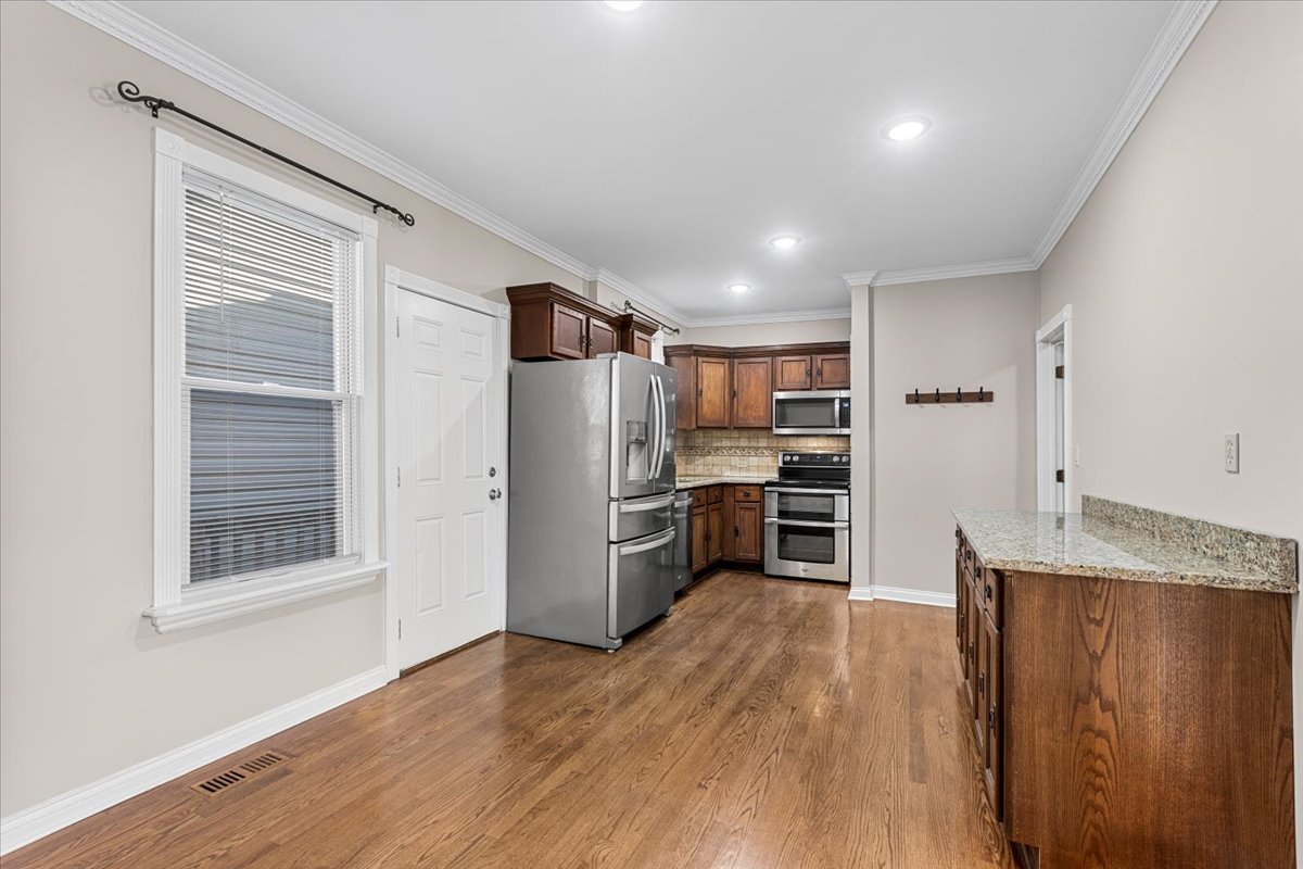 2048 W 21st Street 2