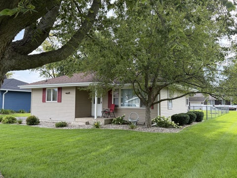 Photo of 263 N Park Road, Herscher, IL 60941 (MLS # 12657445)
